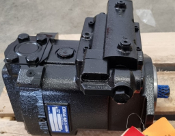 VOE15068597 Hydraulic pump