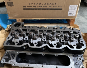 2831261 Cylinder head