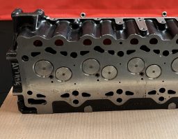504389002 Cylinder head