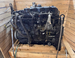84389452 Engine, Reman