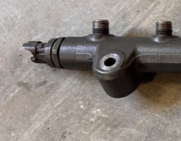 504347960 HYDRAULIC CYLINDER, FUEL