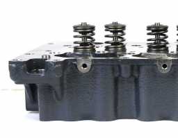 47573576	Cylinder Head