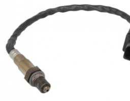 5801529676	Adapter, Oxygen Sensor