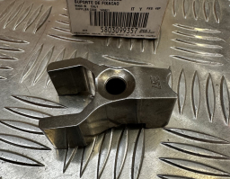 5803099357 FASTENING BRACKET