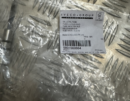 5801560864	OIL LEVEL TUBE