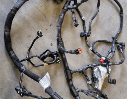 5802406924	CASE-IH OPTUM / New Holland T7 engine wiring harness 5802406924 5802256677