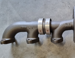 255832574958	CASE-IH OPTUM / New Holland T7 exhaust manifold, NEW