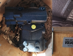 VOE15068638 Hydraulic pump